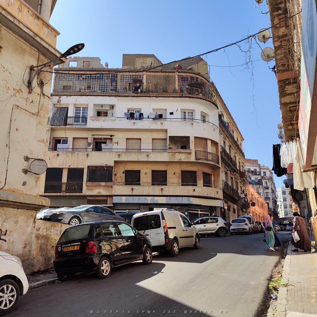 VOYAGE 20231001_105527  ORAN RUE JALRAS.jpg
